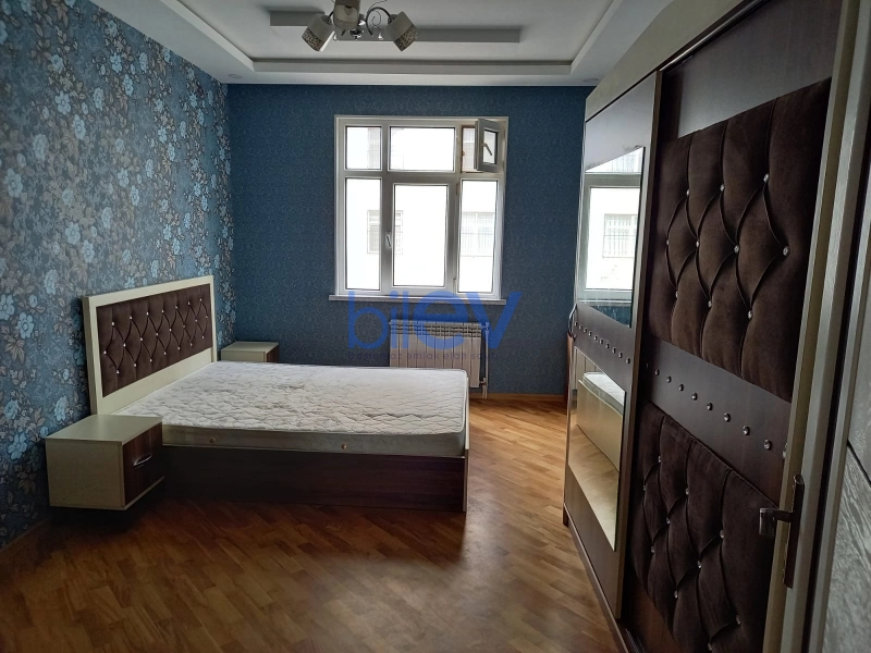 Aylıq Kirayə 3 otaqlı Köhnə Tikili bina evi  80m², Bakı