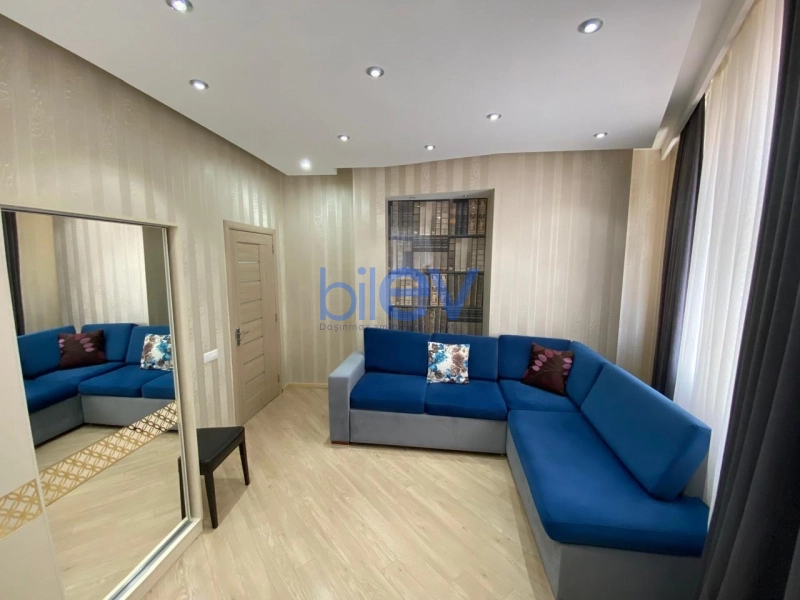 Aylıq Kirayə 3 otaqlı Yeni Tikili bina evi  81m², Bakı