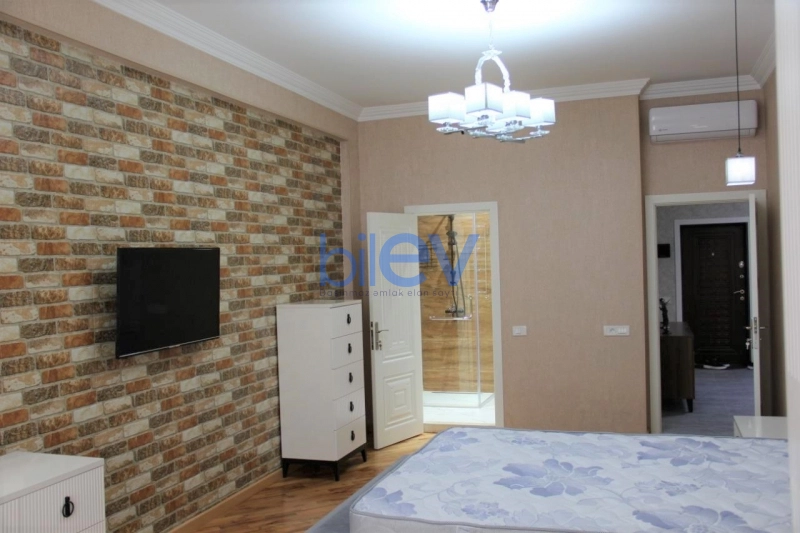 Aylıq Kirayə 3 otaqlı Yeni Tikili bina evi  155m², Bakı