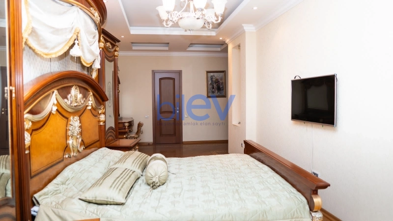Aylıq Kirayə 4 otaqlı Yeni Tikili bina evi  190m², Bakı