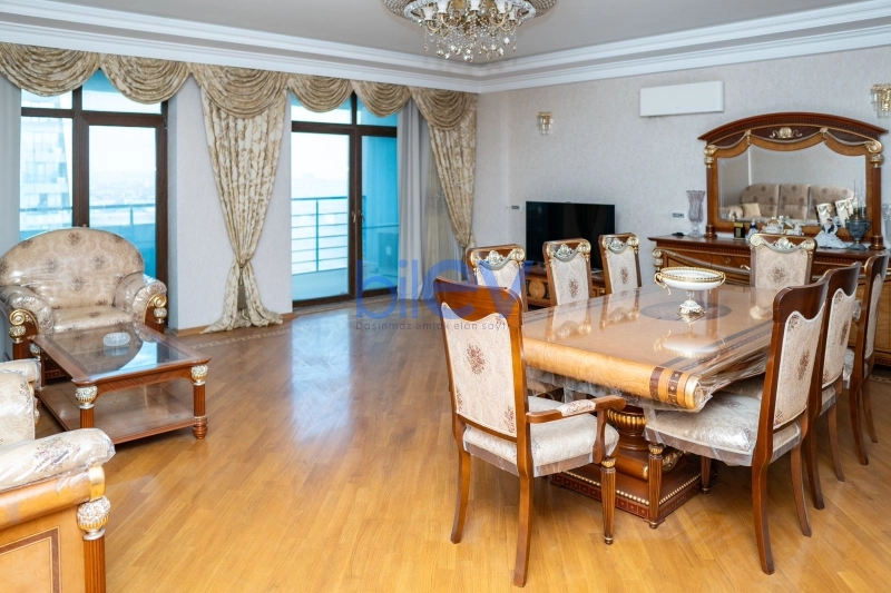 Aylıq Kirayə 4 otaqlı Yeni Tikili bina evi  190m², Bakı