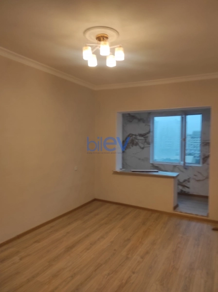 Satış 2 otaqlı Köhnə Tikili bina evi  34m², Bakı