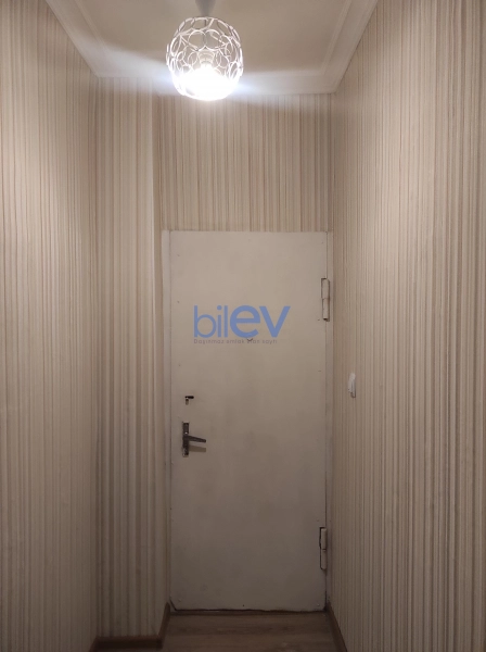 Satış 2 otaqlı Köhnə Tikili bina evi  34m², Bakı