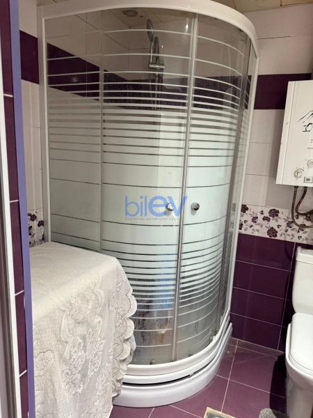 Satış 3 otaqlı Köhnə Tikili bina evi  60m², Bakı