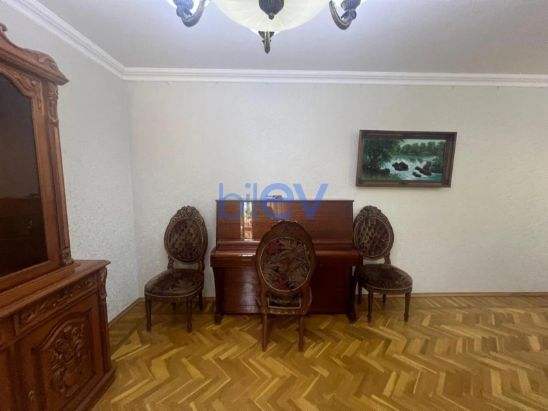 Günlük Kirayə 5 otaqlı Bağ evi  240m², Bakı