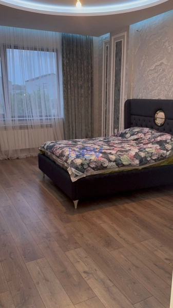 Günlük Kirayə 6 otaqlı Bağ evi  55m², Bakı