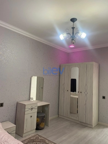 Aylıq Kirayə 2 otaqlı Yeni Tikili bina evi  75m², Bakı