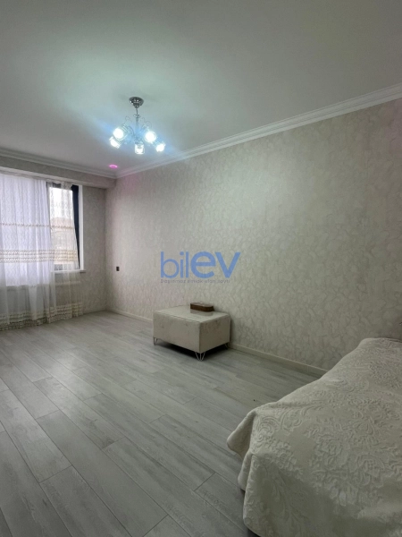 Aylıq Kirayə 2 otaqlı Yeni Tikili bina evi  75m², Bakı
