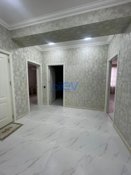 Aylıq Kirayə 2 otaqlı Yeni Tikili bina evi  75m², Bakı