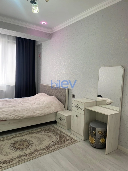 Aylıq Kirayə 2 otaqlı Yeni Tikili bina evi  75m², Bakı