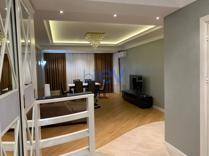 Aylıq Kirayə 2 otaqlı Yeni Tikili bina evi  100m², Bakı