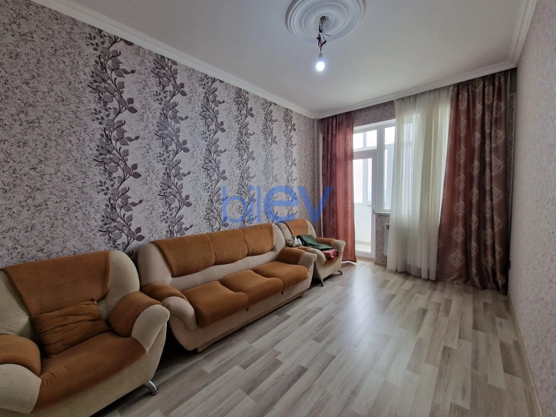Aylıq Kirayə 3 otaqlı Yeni Tikili bina evi  90m², Bakı