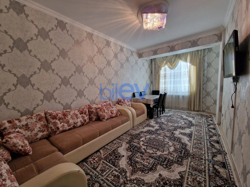 Aylıq Kirayə 3 otaqlı Yeni Tikili bina evi  90m², Bakı