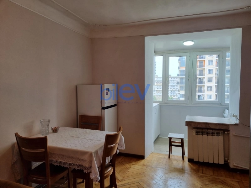 Aylıq Kirayə 2 otaqlı Köhnə Tikili bina evi  45m², Bakı