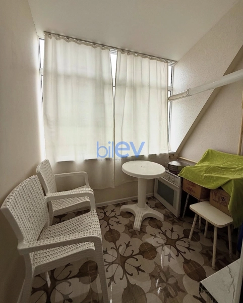 Aylıq Kirayə 3 otaqlı Obyekt  1400m², Bakı