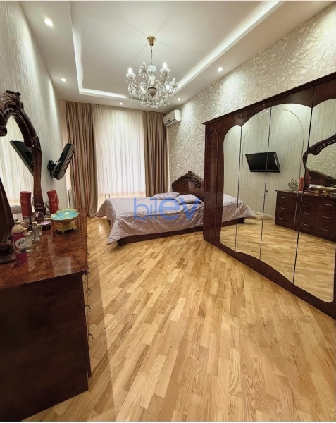 Aylıq Kirayə 3 otaqlı Obyekt  1400m², Bakı