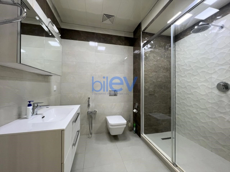 Aylıq Kirayə 2 otaqlı Yeni Tikili bina evi  71m², Bakı