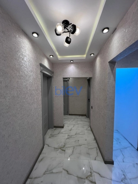 Aylıq Kirayə 3 otaqlı Köhnə Tikili bina evi  55m², Bakı