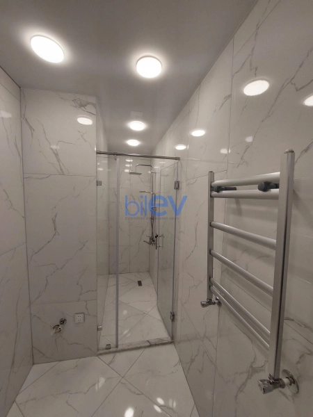 Aylıq Kirayə 3 otaqlı Yeni Tikili bina evi  70m², Bakı