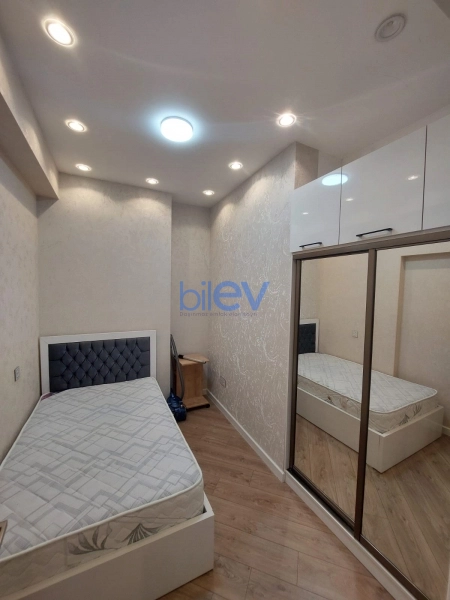 Aylıq Kirayə 3 otaqlı Yeni Tikili bina evi  70m², Bakı