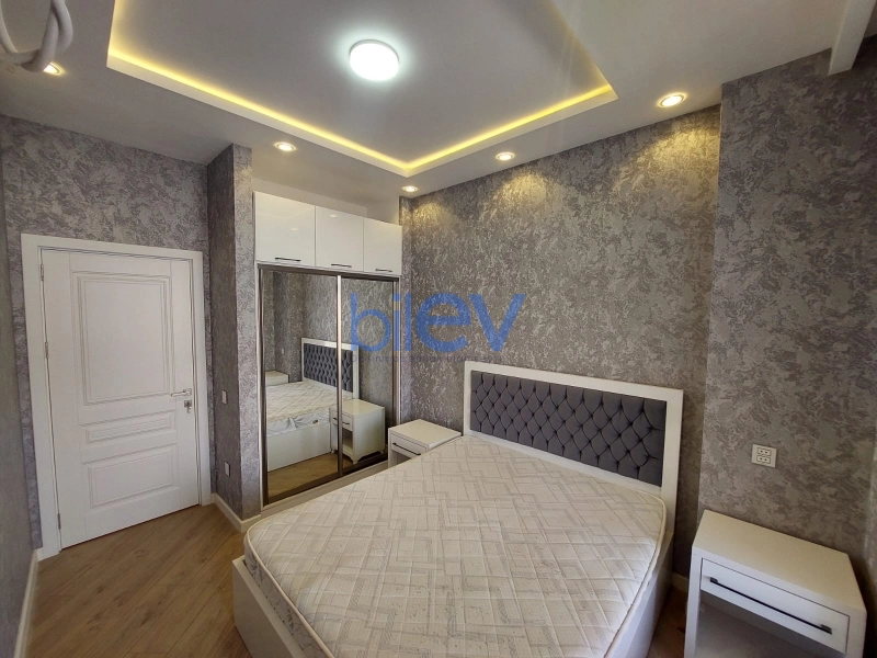 Aylıq Kirayə 3 otaqlı Yeni Tikili bina evi  70m², Bakı