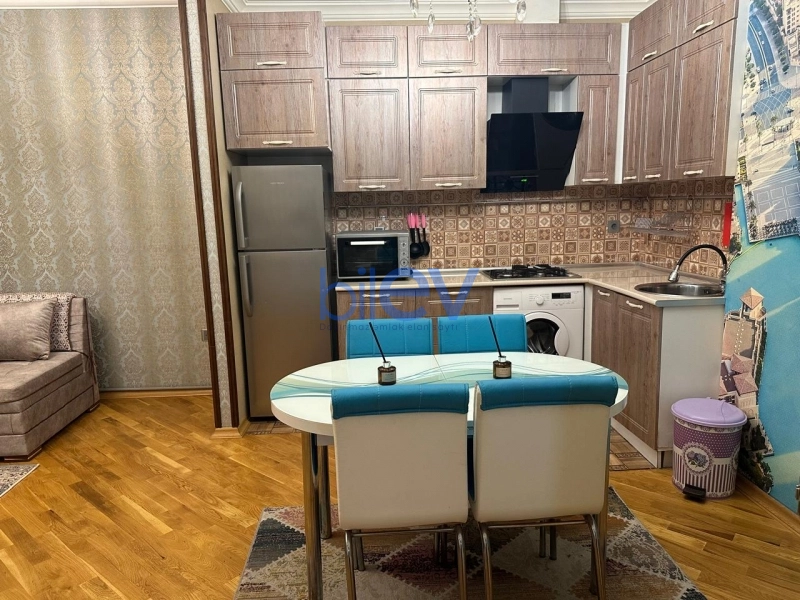 Aylıq Kirayə 2 otaqlı Yeni Tikili bina evi  70m², Bakı