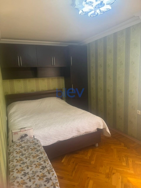 Aylıq Kirayə 2 otaqlı Köhnə Tikili bina evi  48m², Bakı