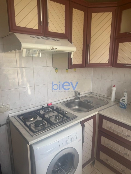 Aylıq Kirayə 2 otaqlı Köhnə Tikili bina evi  48m², Bakı