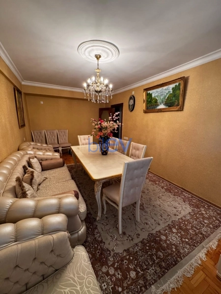 Aylıq Kirayə 4 otaqlı Köhnə Tikili bina evi  90m², Bakı