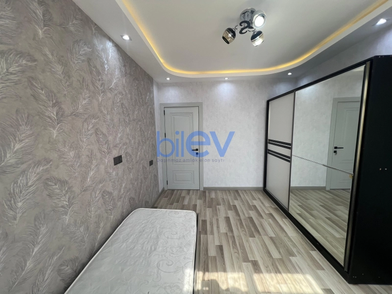 Aylıq Kirayə 4 otaqlı Köhnə Tikili bina evi  98m², Bakı
