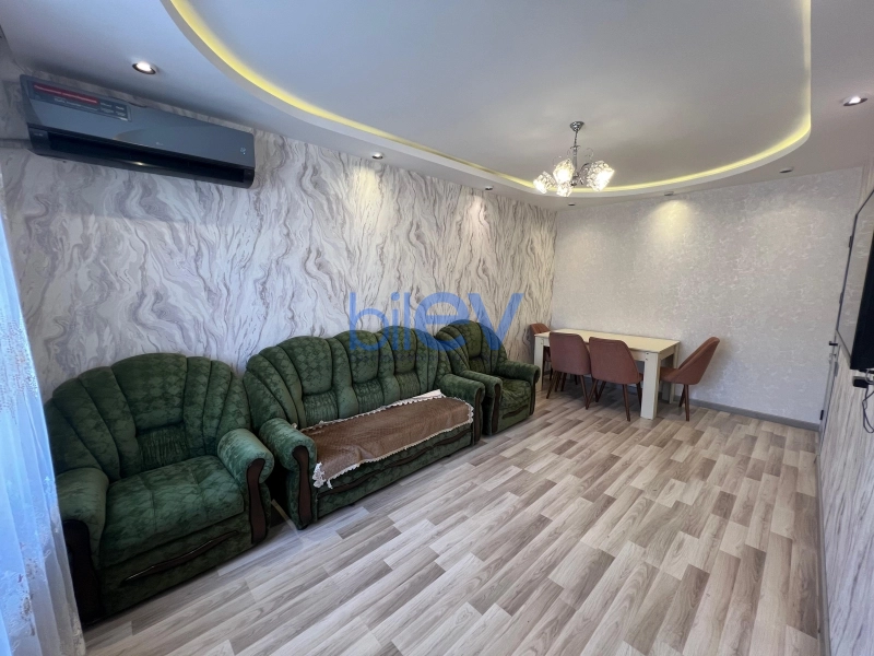 Aylıq Kirayə 4 otaqlı Köhnə Tikili bina evi  98m², Bakı