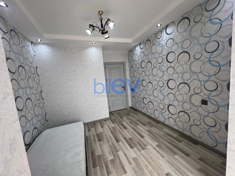 Aylıq Kirayə 4 otaqlı Köhnə Tikili bina evi  98m², Bakı