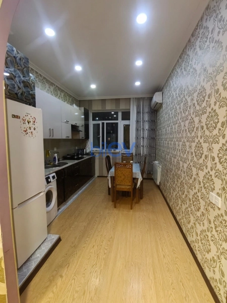 Aylıq Kirayə 2 otaqlı Yeni Tikili bina evi  72m², Bakı