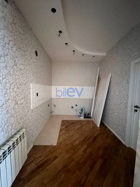 Satış 3 otaqlı Yeni Tikili bina evi  80m², Bakı