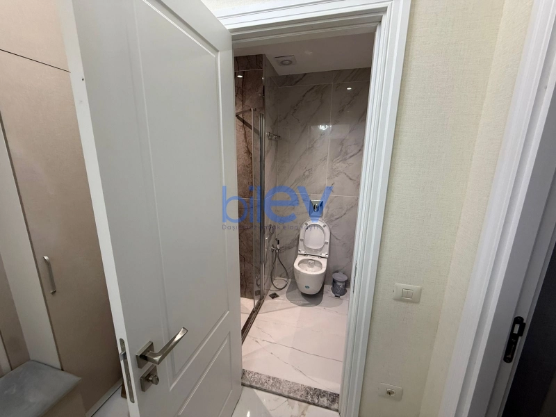 Aylıq Kirayə 2 otaqlı Yeni Tikili bina evi  65m², Bakı