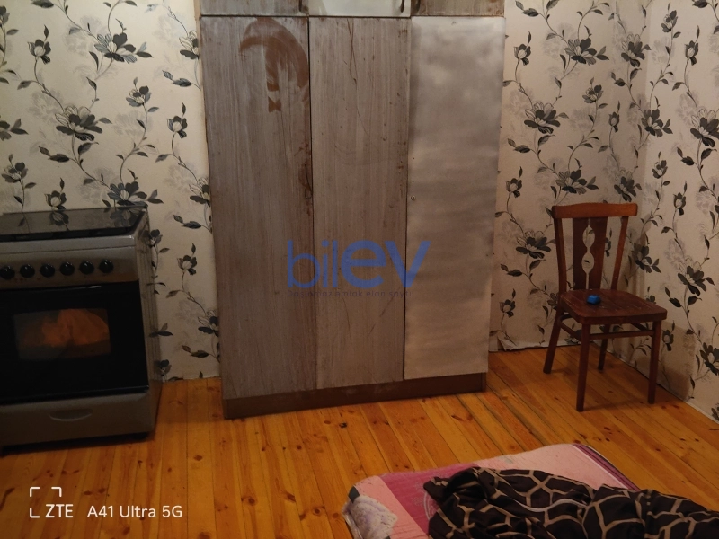 Aylıq Kirayə 4 otaqlı Köhnə Tikili bina evi  64m², Bakı