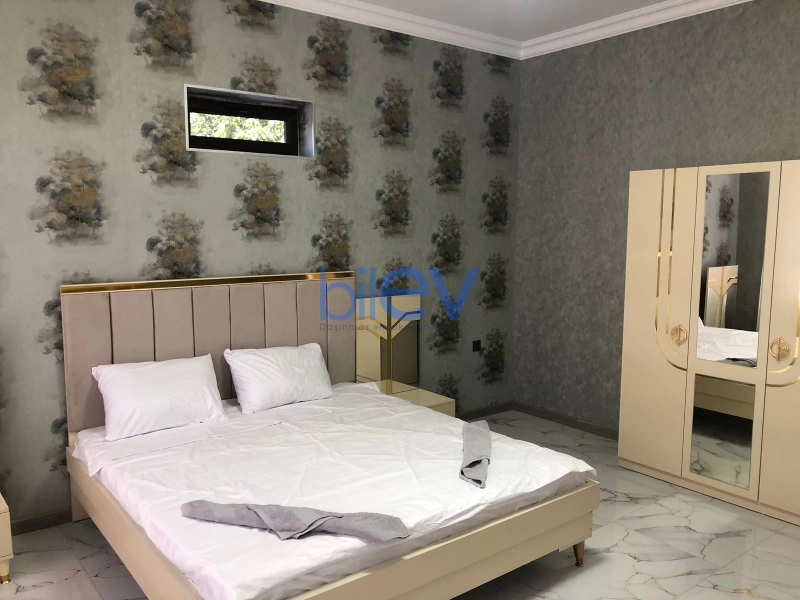 Günlük Kirayə 9 otaqlı Həyət evi  400m², İsmayıllı