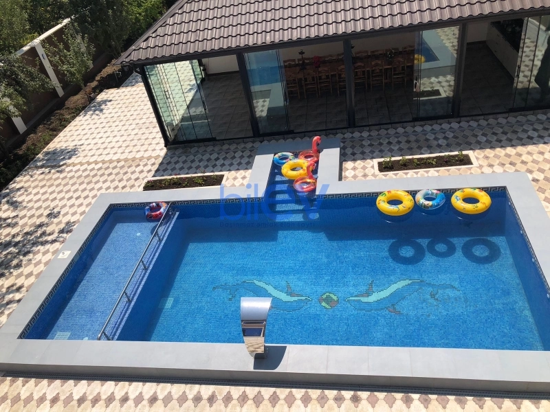 Günlük Kirayə 9 otaqlı Həyət evi  400m², İsmayıllı