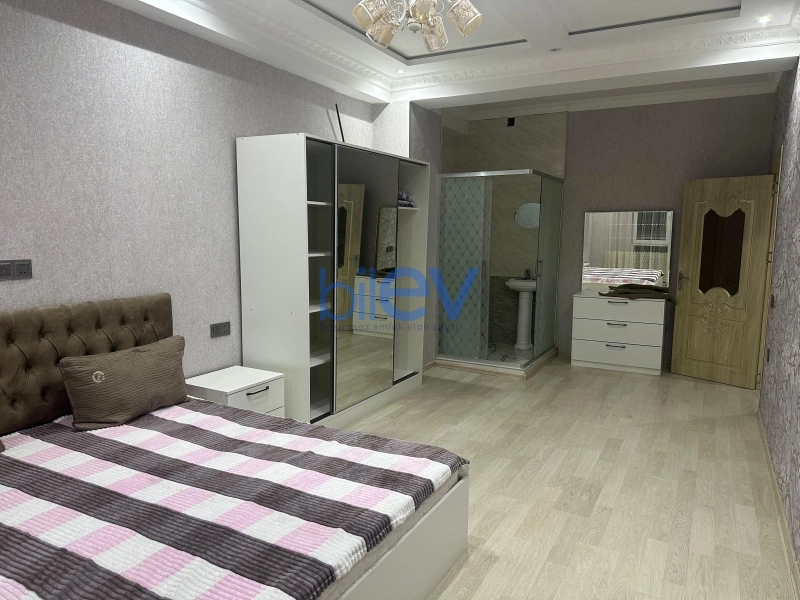 Aylıq Kirayə 3 otaqlı Yeni Tikili bina evi  125m², Bakı