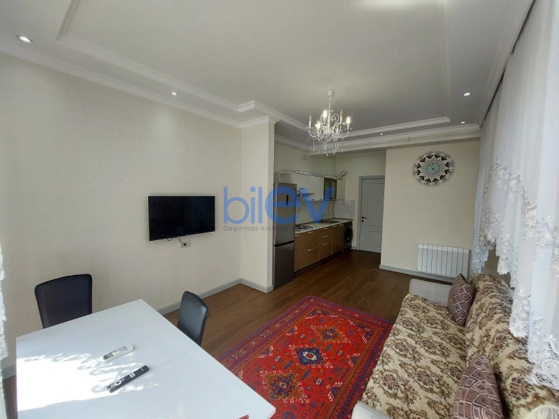 Aylıq Kirayə 3 otaqlı Yeni Tikili bina evi  88m², Bakı