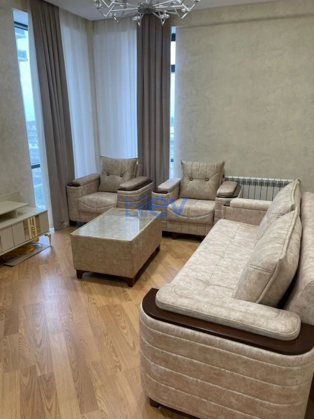 Aylıq Kirayə 2 otaqlı Yeni Tikili bina evi  58m², Bakı