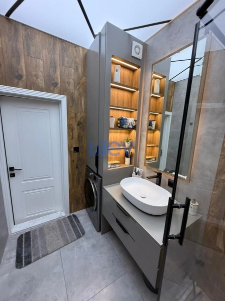 Satış 2 otaqlı Yeni Tikili bina evi  96m², Bakı