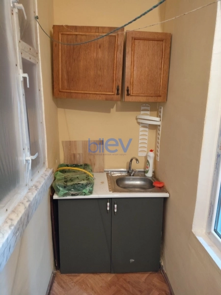 Aylıq Kirayə 2 otaqlı Köhnə Tikili bina evi  40m², Bakı