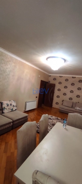 Aylıq Kirayə 4 otaqlı Yeni Tikili bina evi  128m², Bakı