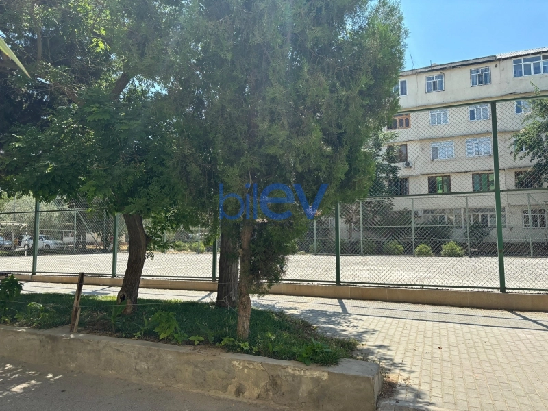 Satış 3 otaqlı Köhnə Tikili bina evi  80m², Bakı