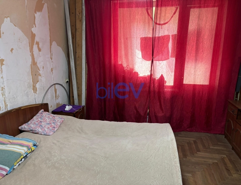 Satış 3 otaqlı Köhnə Tikili bina evi  80m², Bakı