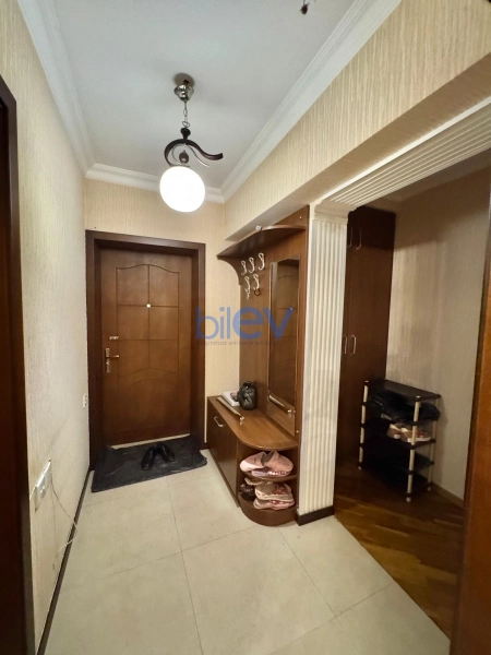 Aylıq Kirayə 3 otaqlı Köhnə Tikili bina evi  64m², Bakı