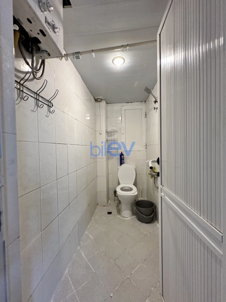 Aylıq Kirayə 2 otaqlı Köhnə Tikili bina evi  85m², Bakı