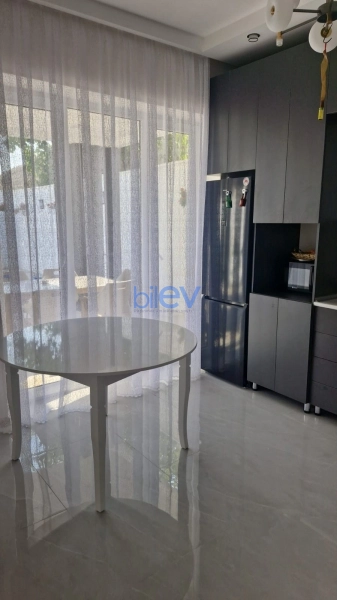 Aylıq Kirayə 4 otaqlı Bağ evi  90m², Bakı