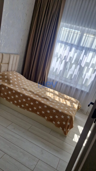 Aylıq Kirayə 4 otaqlı Bağ evi  90m², Bakı